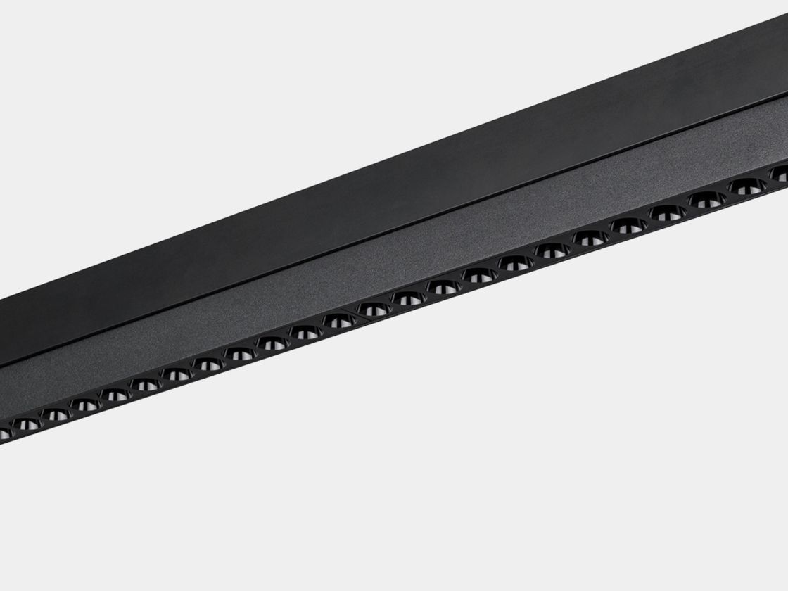 Qara Darklight xətti işıqlandırıcı, yan görünüş, optika