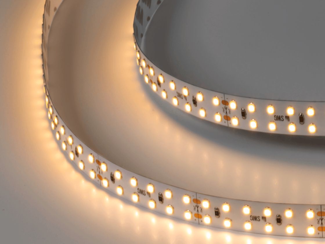 LED lent 2835, 240 LED/m, 19,2 Vt/m, 24V, IP20, Rəng: İsti ağ, SWG2240-24-19.2-WW-M