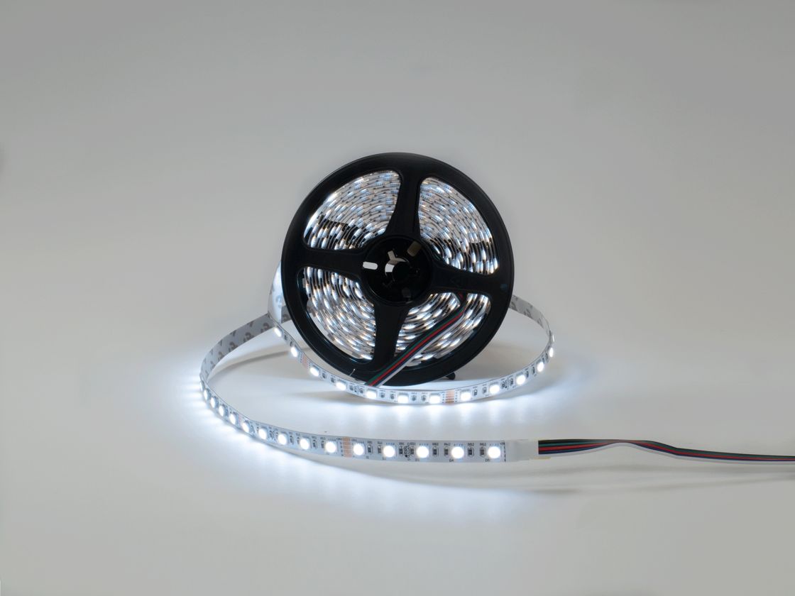 5050 LED lentin rulonu, neytral ağ işıq