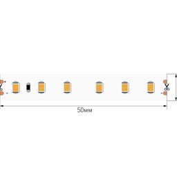 Kontakt meydançaları olan SMD2835 LED lentinin fraqmenti