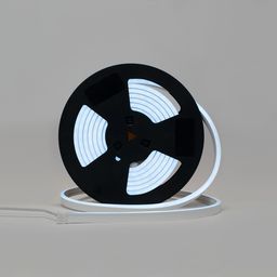 Bobində elastik neon, ağ işıq, ön tərəfdən görünüş