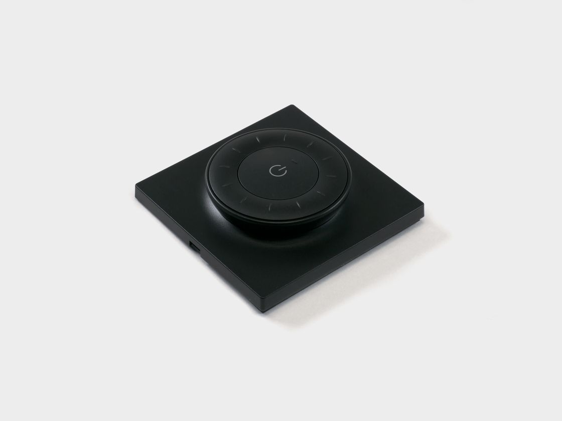 Quick Control qara divar paneli, yuxarıdan görünüş
