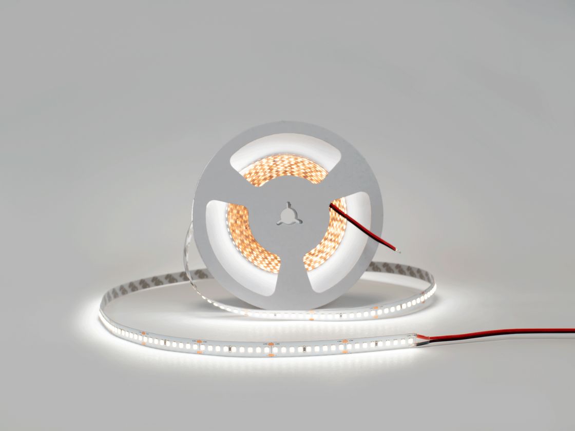 Bobində LED lent, naqillərlə qoşulma