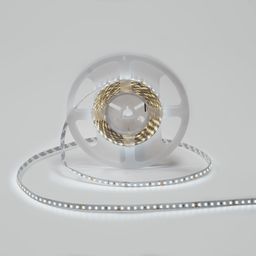 LED lentin çarxı və açılmış vəziyyətdə lent, ümumi görünüş