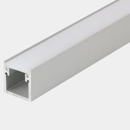 Ekranlı gümüş rəngli üstündən montaj olunan alüminium profil, yan görünüş