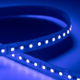 2835 RGB LED lent — bənövşəyi çalarlı işıq effekti