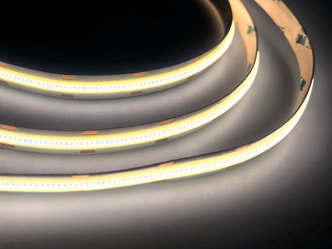 10 mm enində tək sıralı COB LED lent — fasiləsiz işıq xətti