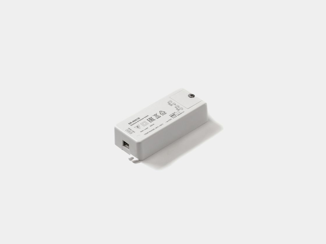 Ağ korpusda SWG Standard İQ-sensor bloku