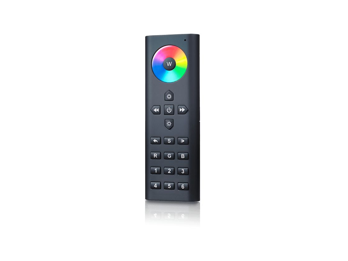 İdarəetmə rəng halqası olan R-6RGB düyməli pult