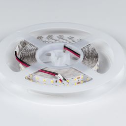 Tutacaq üzərində 24 V LED lent çarxı