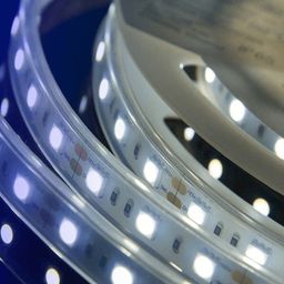 Soyuq ağ işıqlı LED lent, çarxda