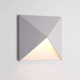 Ağ kvadrat formalı divar LED işıqlandırıcısı, ön tərəfdən görünüş