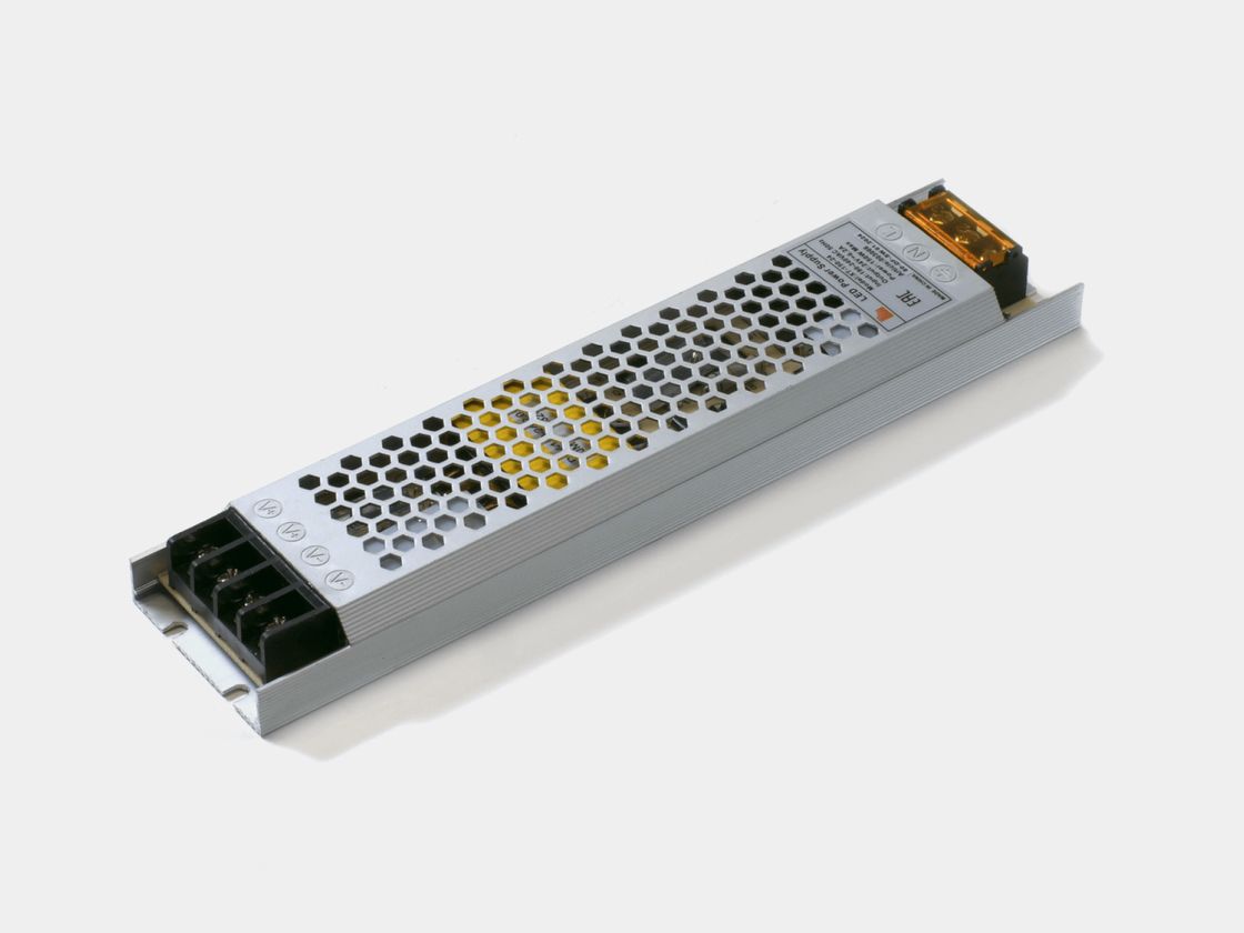24V ultra nazik enerji təchizatı bloku IP20, metal korpus