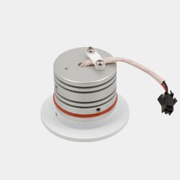 Arxa tərəf görünüşü: kabel və konnektorla birlikdə korpus