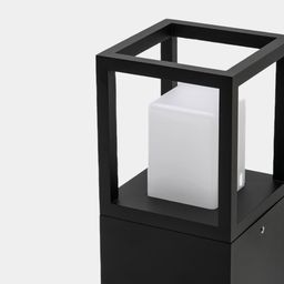 İşıqlandırıcının yuxarı hissəsi, kub formalı akril diffuzor