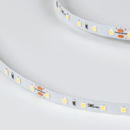 24V işarələnmiş SMD 2835 LED lent fraqmenti, diodlar