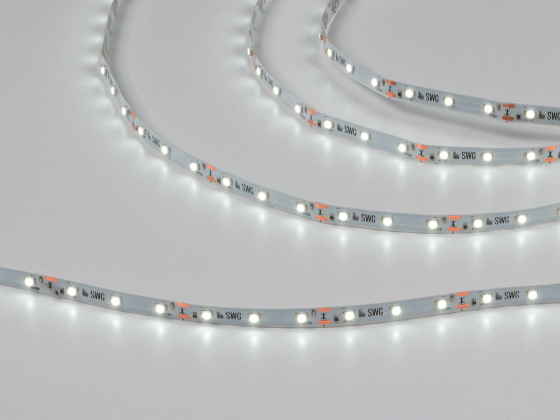 SWG SMD3528 LED lent, soyuq ağ işıq, qoşulu vəziyyətdə