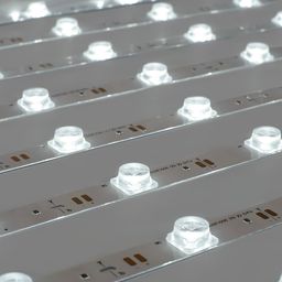 Soyuq ağ 7500K LED lent SMD2835 12V IP20 14.4W/m 12 LED/m SWG-212-12-W