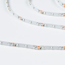 Ağ əsaslı SMD3528 LED lent, yuxarıdan görünüş