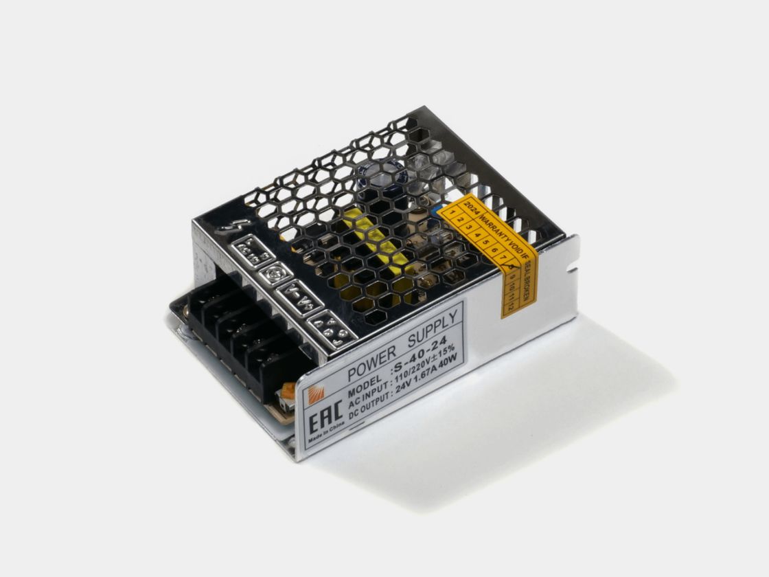 Açıq tipli 24 V 40 W qida bloku, tor korpus
