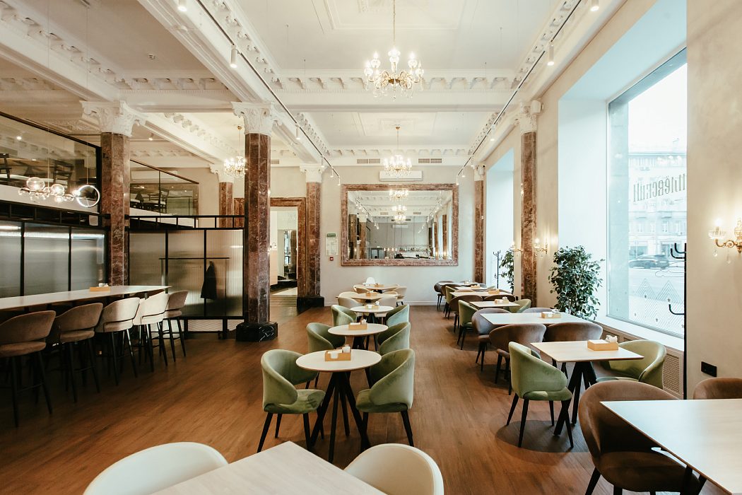«Kremlovskiy» kafe-yeməkxanasının işıqlandırılması
